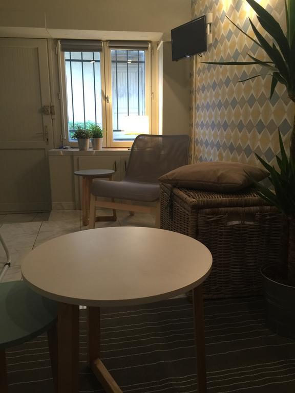 Studio Des Tanneurs Apartment Montpellier Bagian luar foto